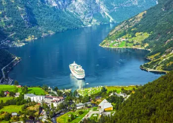 Kuzey Avrupa Gemi Turları