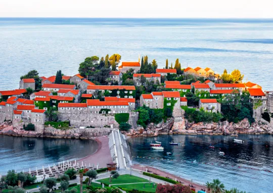 Balkanlar Turu Ucakli