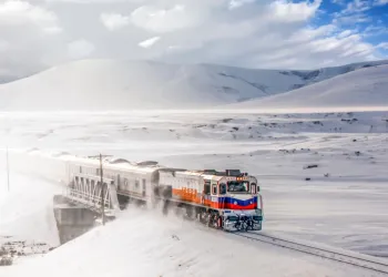 Uçak ve Doğu Ekspresi ile Kars Erzurum Gezisi 2 Gece 3 Gün