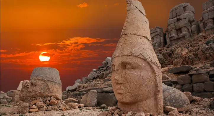 Nemrut Dağı: Tarihi ve Kültürel Mirası