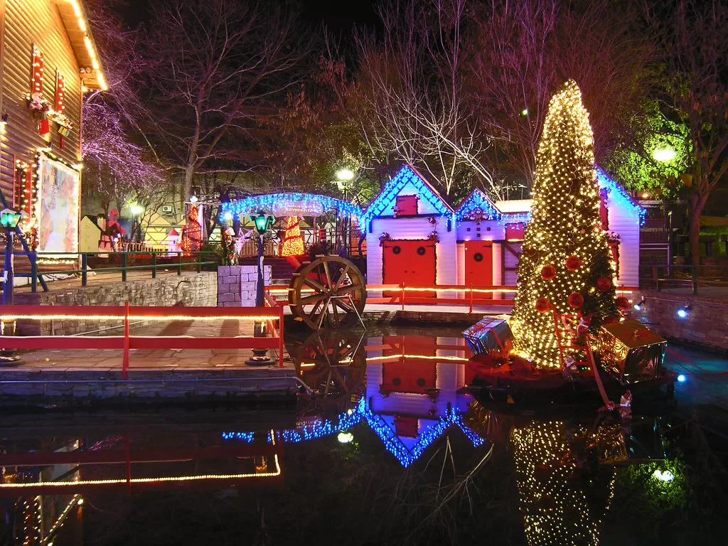 Kavala Drama ve Noel Baba Köyü Turu 1 Gece Konaklamalı