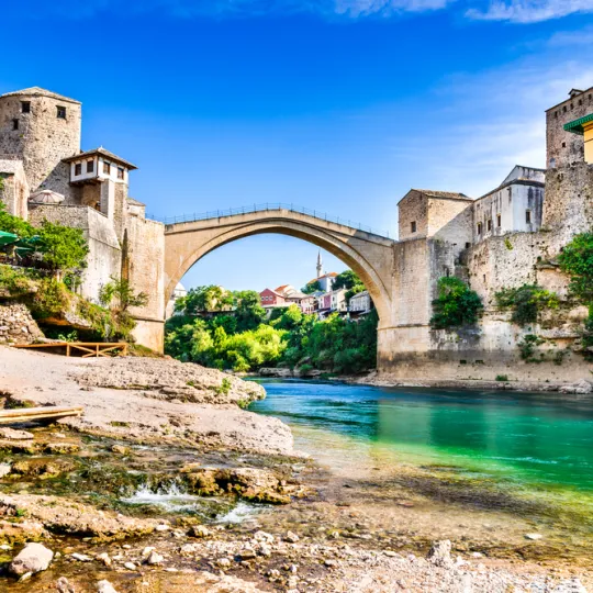 VİZESİZ UÇAKLI BALKAN MASALI TURU 7 Gece 8 Gün Ajet İle/ Üsküp-Üsküp