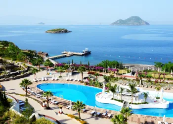 Denize Sıfır Oteller