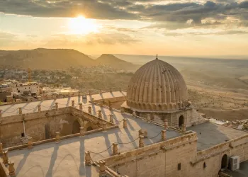 Uçaklı Butik Mardin Turu