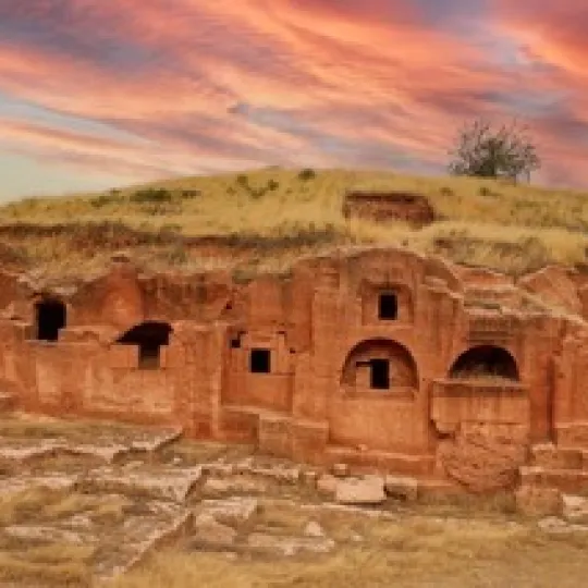 1 Mayıs Özel Uçaklı GAP Turu 4 Gece 5 Gün Diyarbakır-Gaziantep Ajet ile 29 Nisan-03 Mayıs