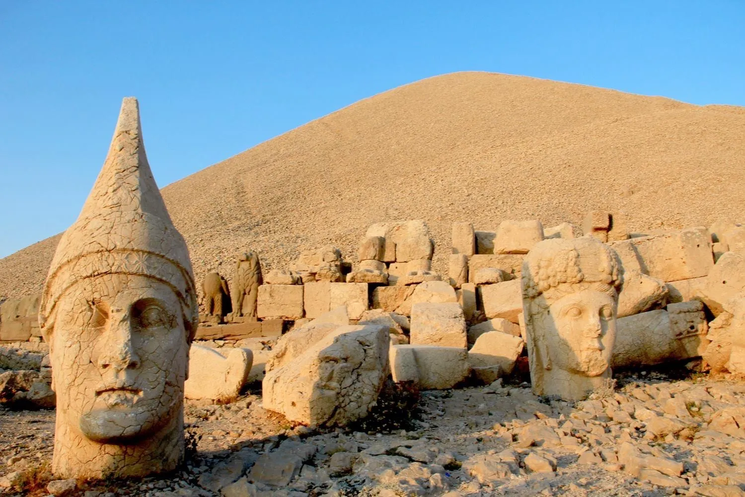 19 Mayıs Özel Uçaklı GAP Turu 4 Gece 5 Gün Ajet ile Gaziantep-Şanlıurfa 16-20 Mayıs