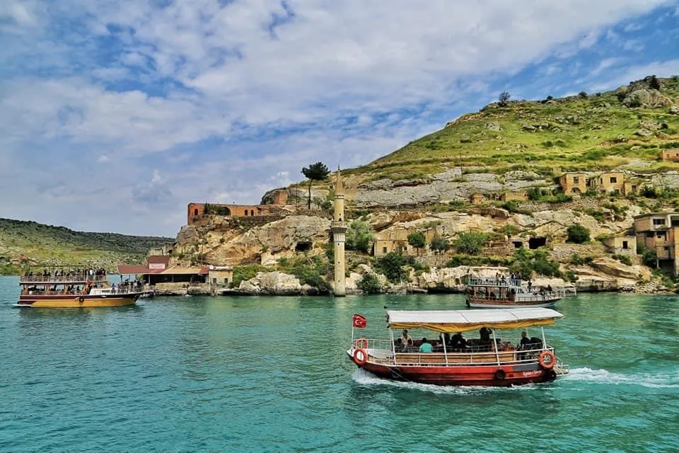 Kurban Bayramı Özel Uçaklı GAP Turu 4 Gece 5 Gün Ajet ile Gaziantep-Diyarbakır 26-30 Mayıs