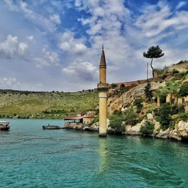 Uçaklı GAP Turu 4 Gece 5 Gün  Ajet ile Adana Gidiş-Pegasus ile Diyarbakır Dönüş  23-27 Eylül