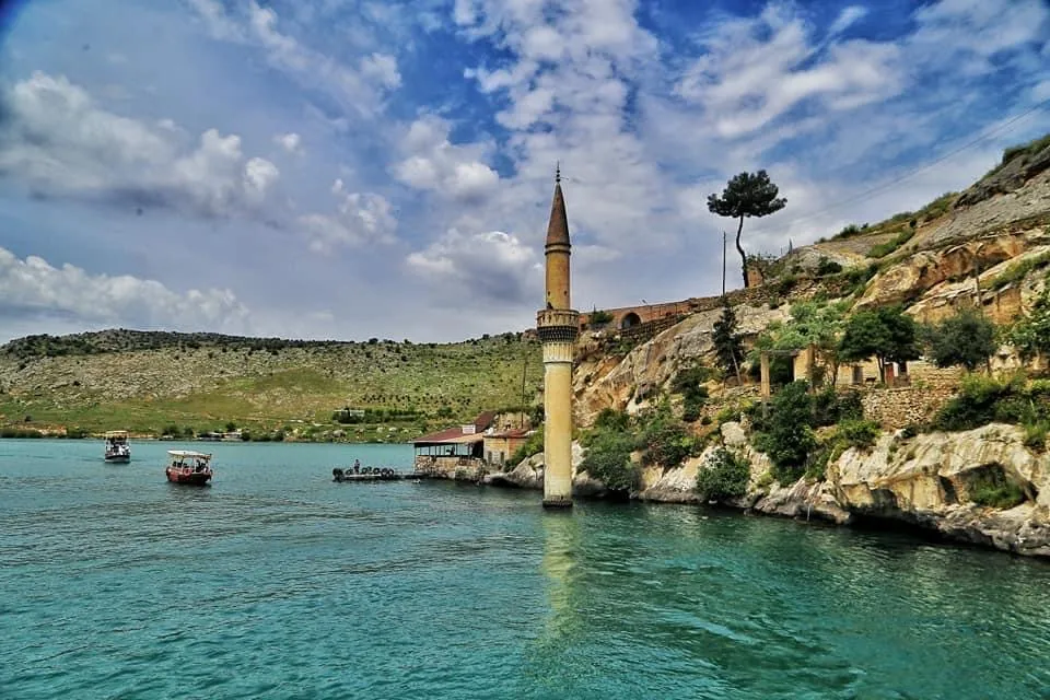 Uçaklı GAP Turu 4 Gece 5 Gün  Ajet ile Adana Gidiş-Pegasus ile Diyarbakır Dönüş  23-27 Eylül